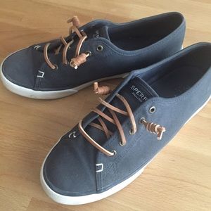 Sperry slip on shoes
